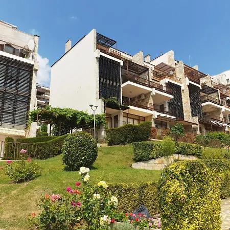 Dolce Complex Apartahotel
