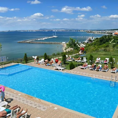 アパートホテル Dolce Complex