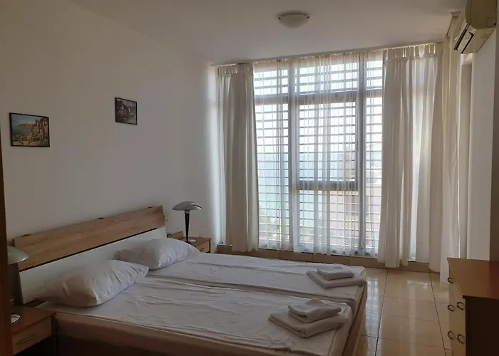 Ξενοδοχείο με διαμερίσματα Dolce Complex Sveti Vlas