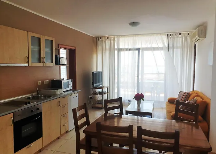 Dolce Complex Aparthotel