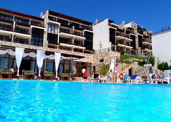 Ξενοδοχείο με διαμερίσματα Dolce Complex 3*