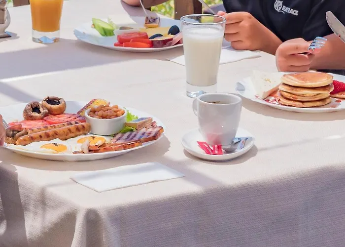 Ξενοδοχείο με διαμερίσματα Dolce Complex 3*